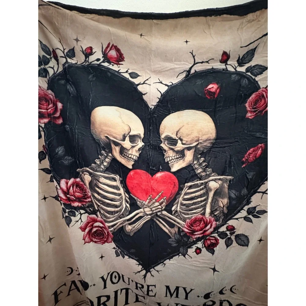Skeleton‎ Couple You're My Favorite Weirdo Throw Blanket Gothic Rose Heart Plush